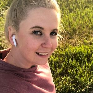 Meet your Posher, Justine